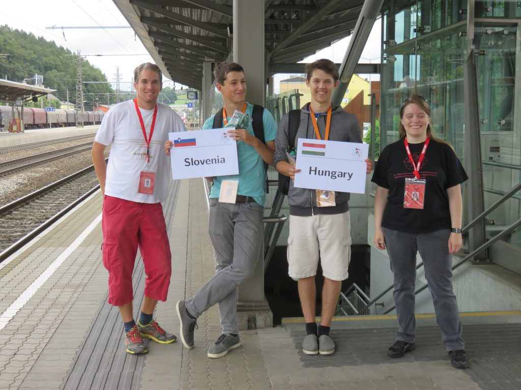 Welcoming teams at the Vöcklabruck railway station