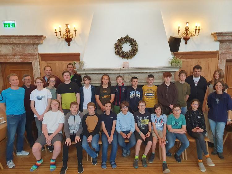 JRW 2024 Gruppenfoto Rotholz