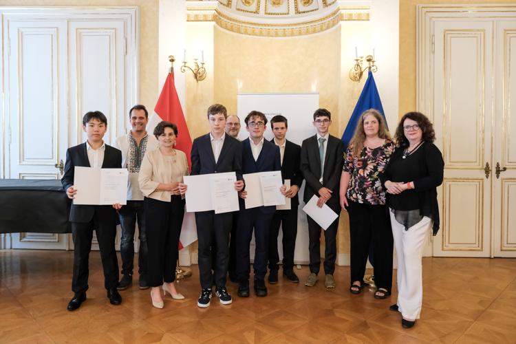 Tag der Wissenschaftsolympiaden 2024_IMO-Team
